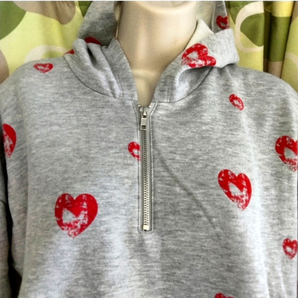 Marled Heart stamped hoodie L NWOT - Picture 5 of 16